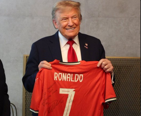Cristiano Ronaldo Trump gift