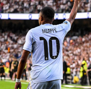 Kylian Mbappé Real Madrid jersey number